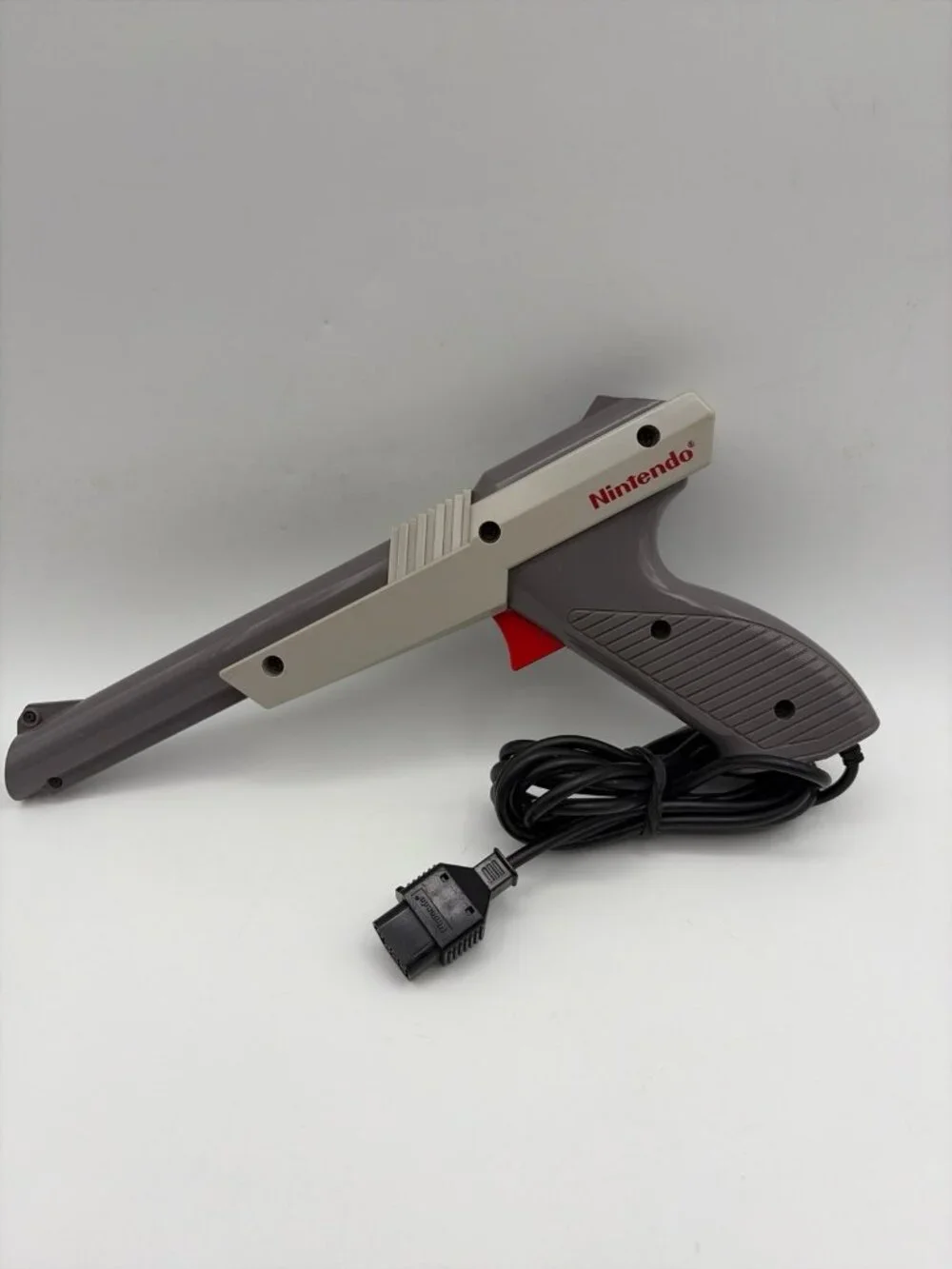 Nintendo NES Zapper Light Gun Gray Controller OEM NES-005 Original Grey Tested